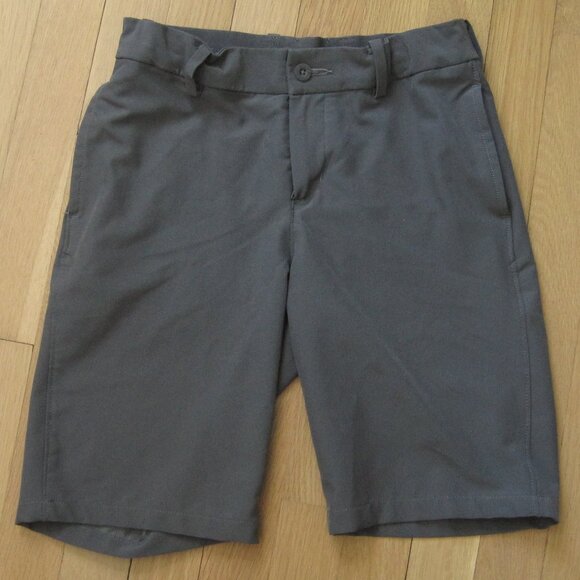 Nike Boys Golf Style Athletic Shorts Size M Dark Grey Dry-Fit Adjustable Elastic - Picture 1 of 6